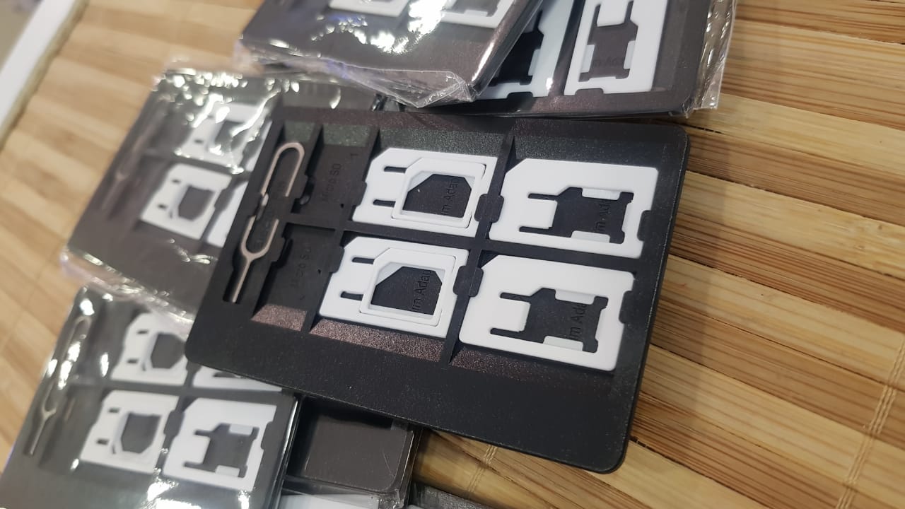 Universal Sim Card Adapter